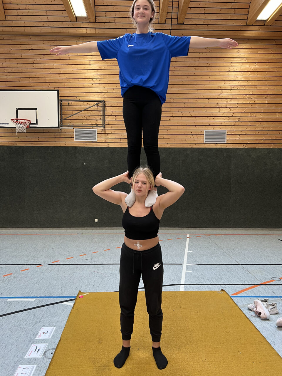 Akrobatik in den 7. Klassen