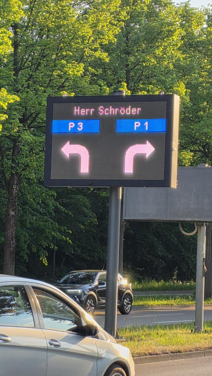 Unsere Schule als Teil der "Herr Schröder- Show"